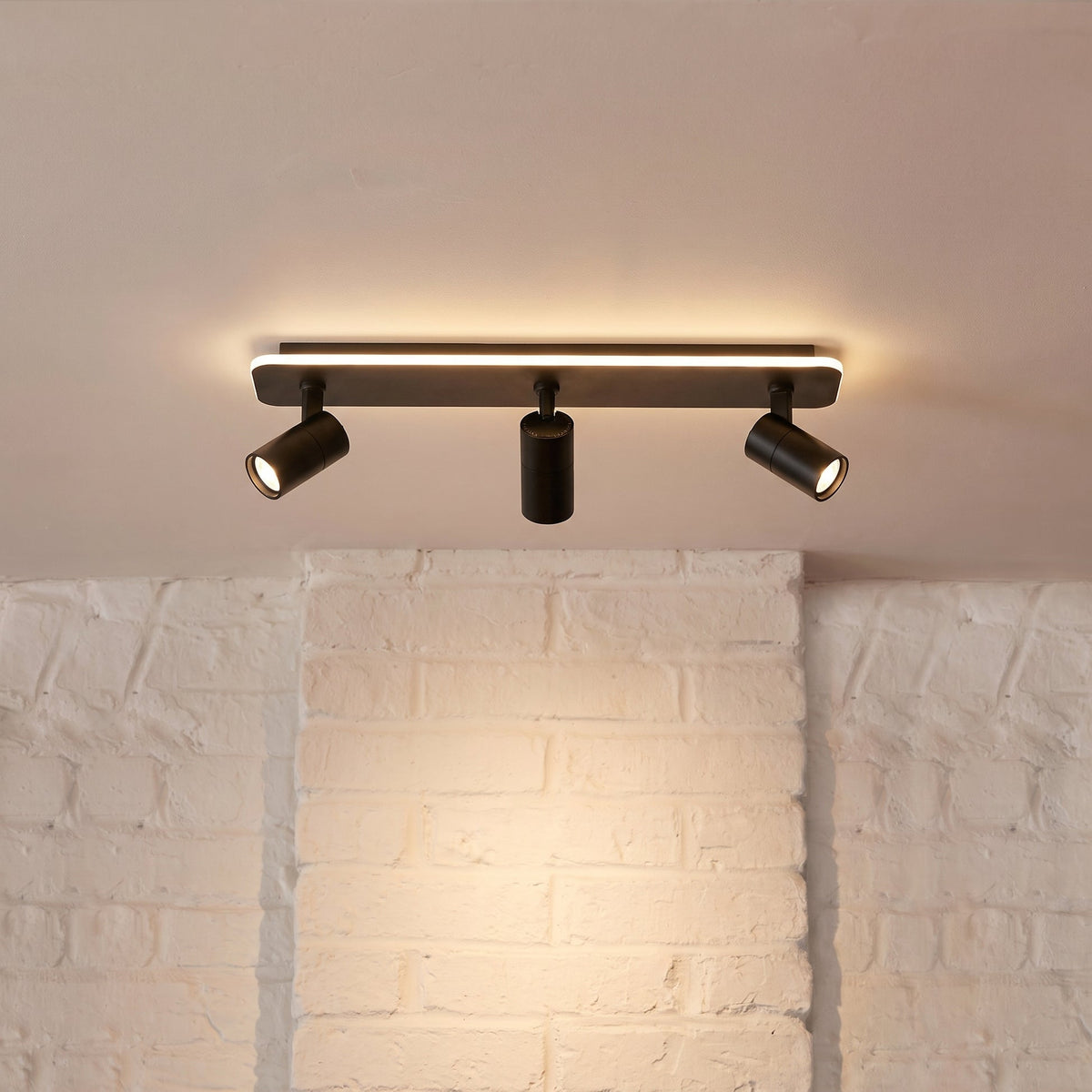 Modern Multi-Spot Ceiling Light – Adjustable LED Spotlight Lighting