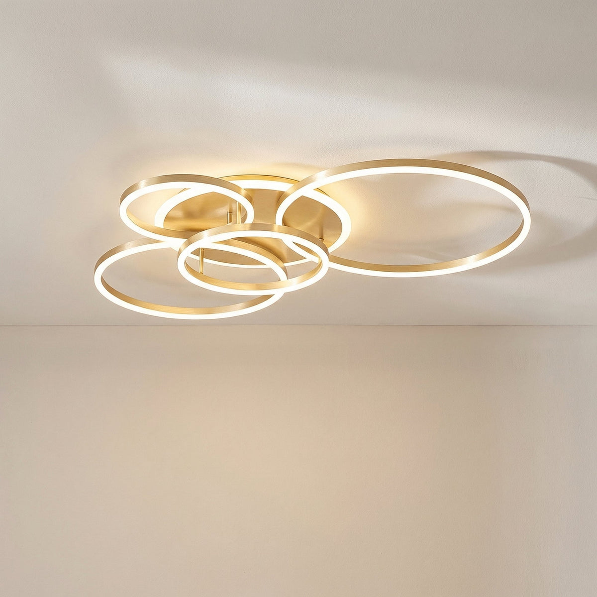 Randale's Ceiling Light – Modern Geometric LED Lighting