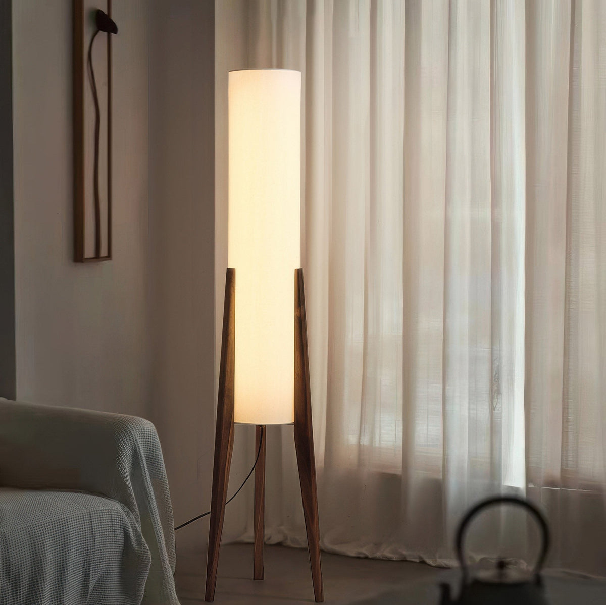 Solid Walnut Floor Lamp – Modern Wooden Floor Lighting