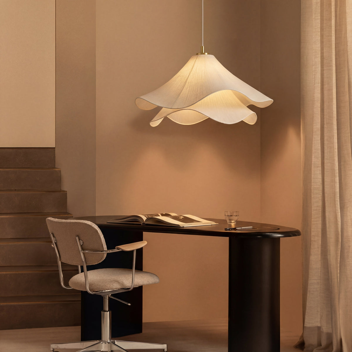 Flower Fabric Pendant Light – Elegant Sculptural Hanging Lighting