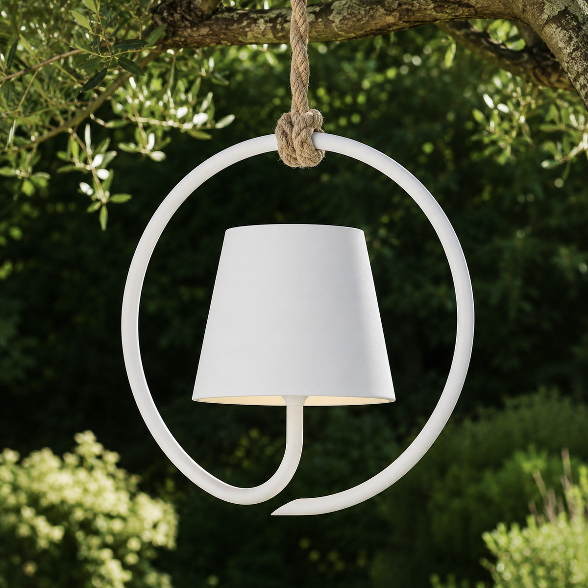 Outdoor Rechargeable Pendant Light – Modern Hanging Ambient Lighting
