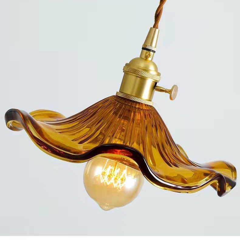 Vintage Floral Glass Pendant Light – Wavy Glass Shade Lighting
