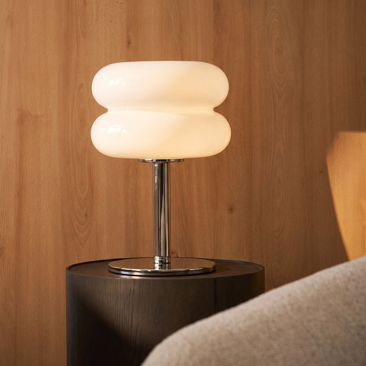 Double-Layer Glass Table Lamp – Bauhaus-Inspired Lighting