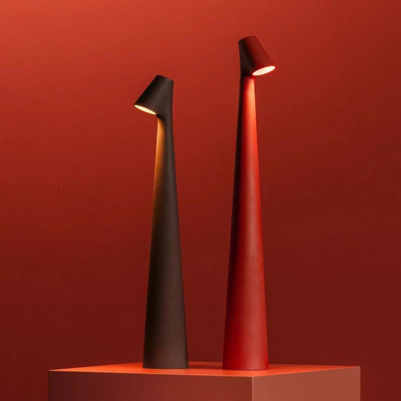 Lumina Table Lamp – Modern Minimalist LED Lighting