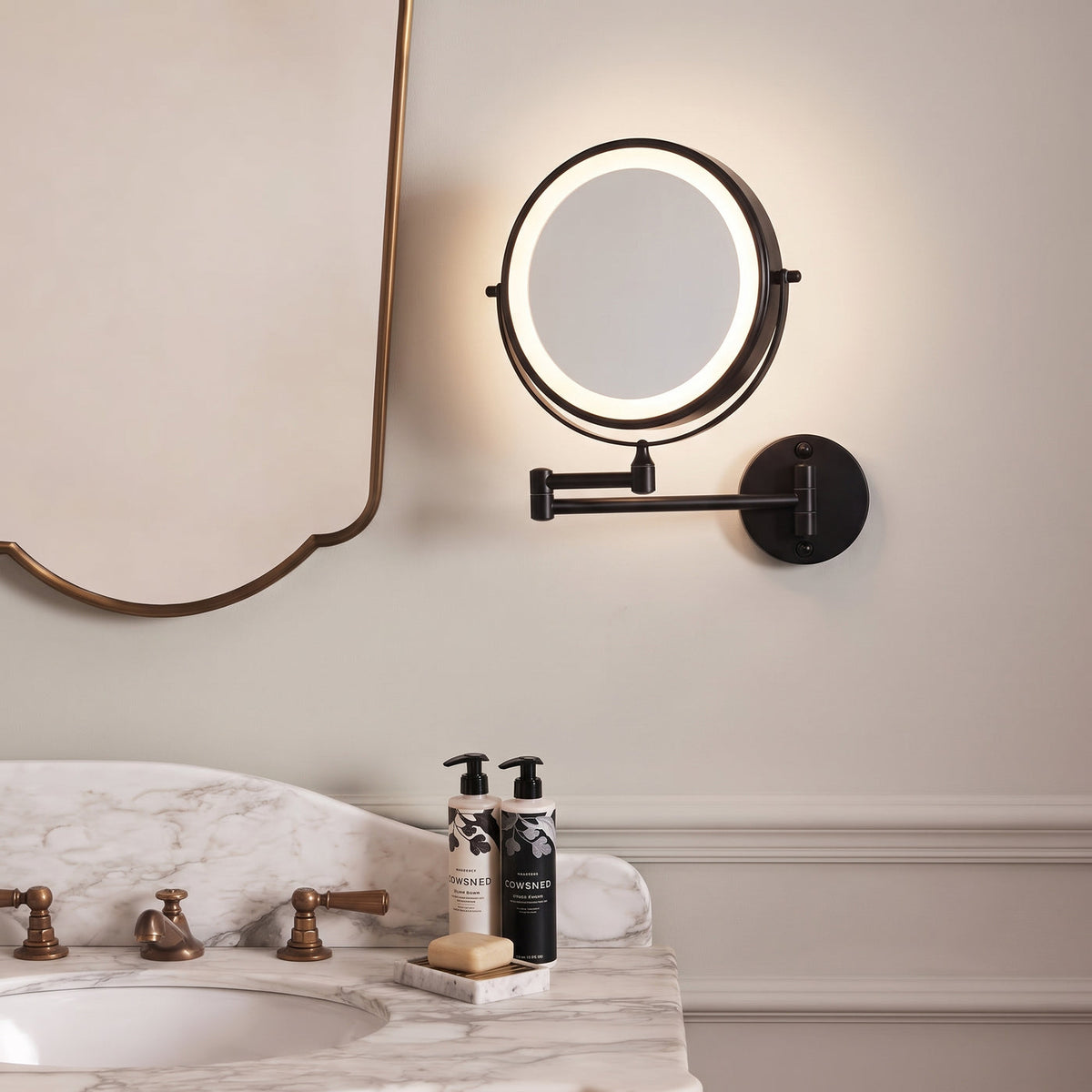 Round LED Vanity Mirror Wall Light – Adjustable Bathroom Lighting