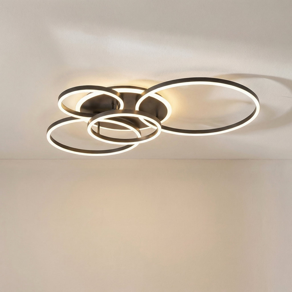 Randale's Ceiling Light – Modern Geometric LED Lighting