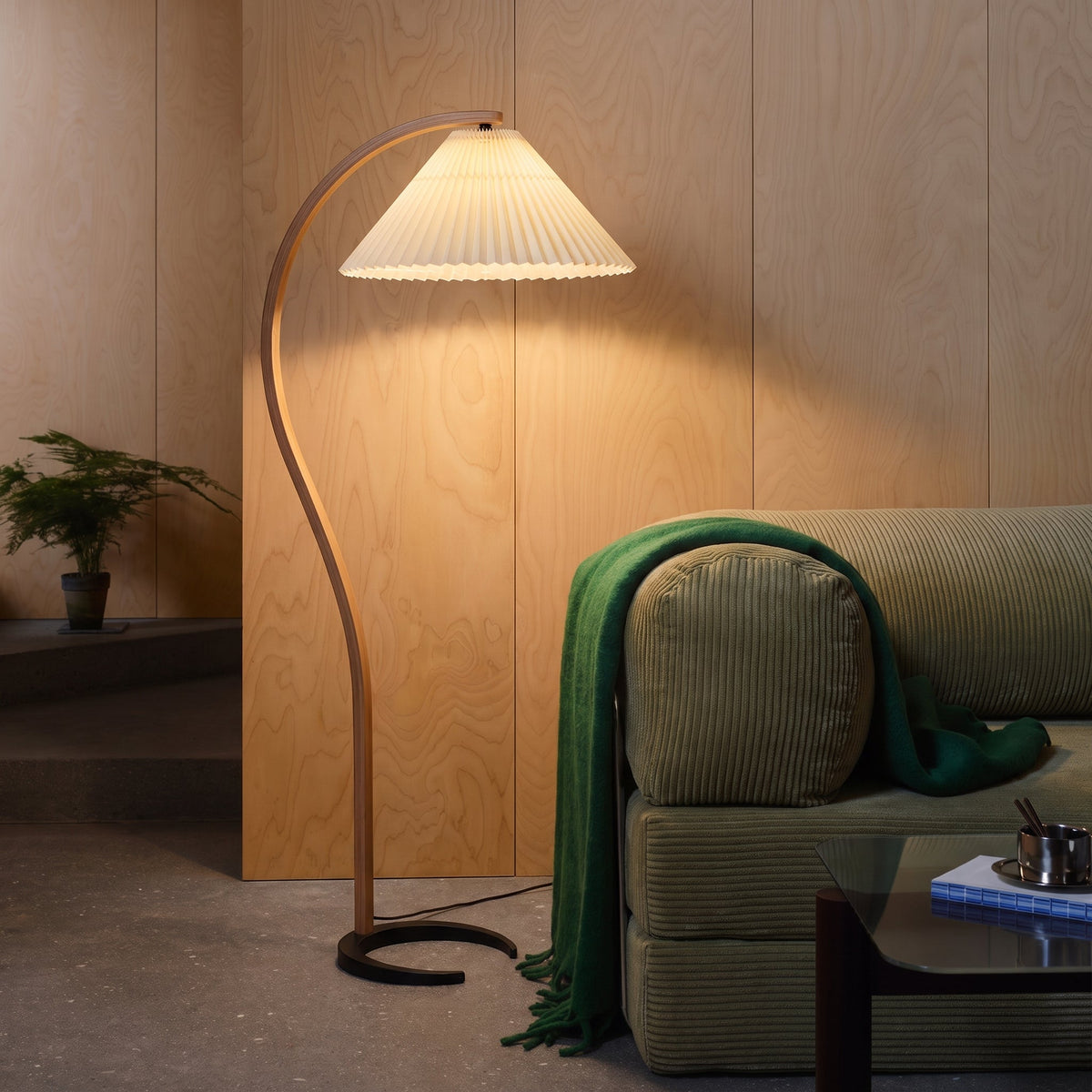 Caprani Floor Lamp – Scandinavian Curved Wood Lighting