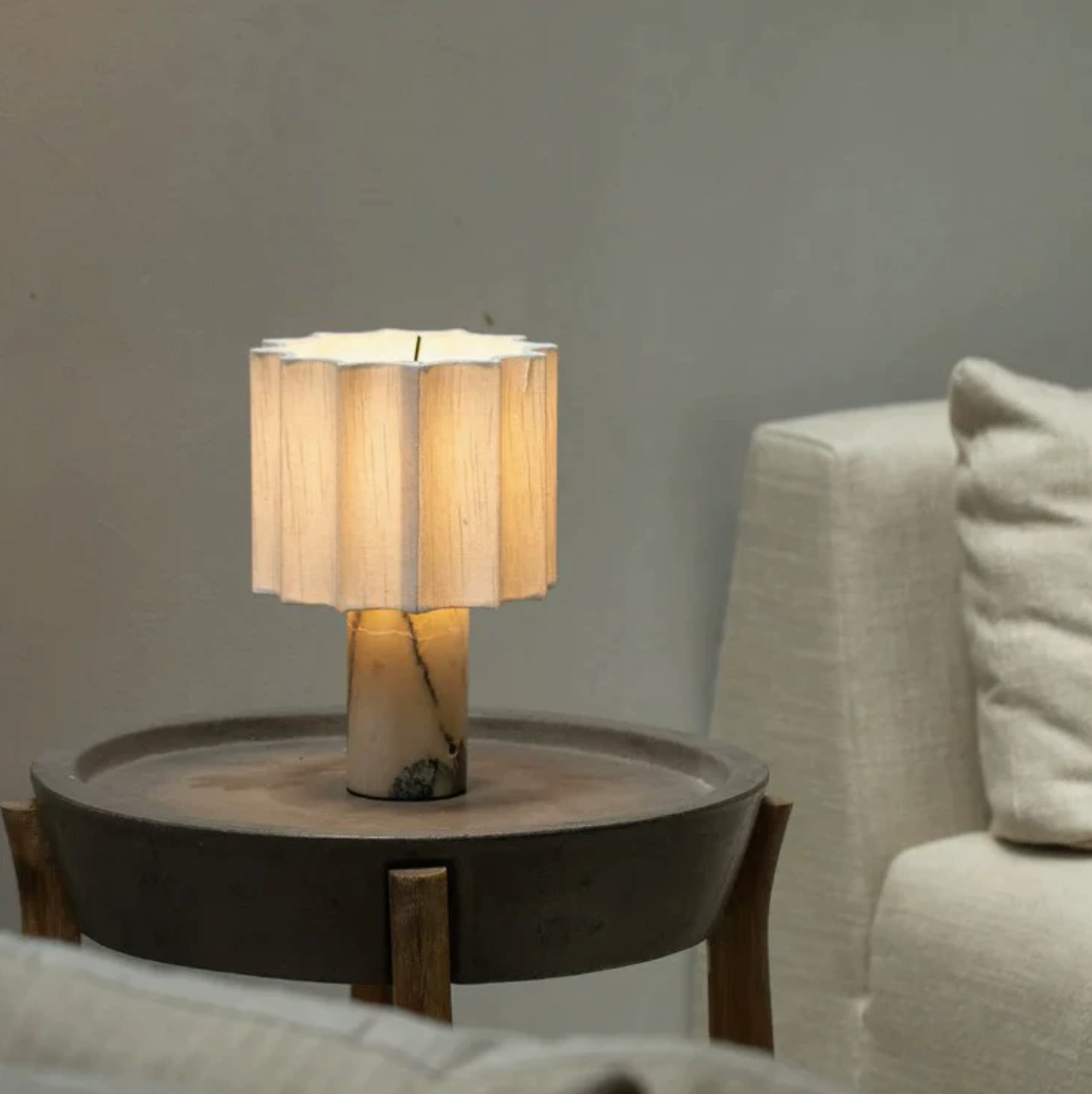 Pleated Marble Table Lamp – Rechargeable Ambient Lighting