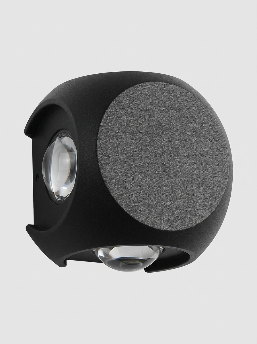 Outdoor Wall Light LED 4-Way Beam | Round