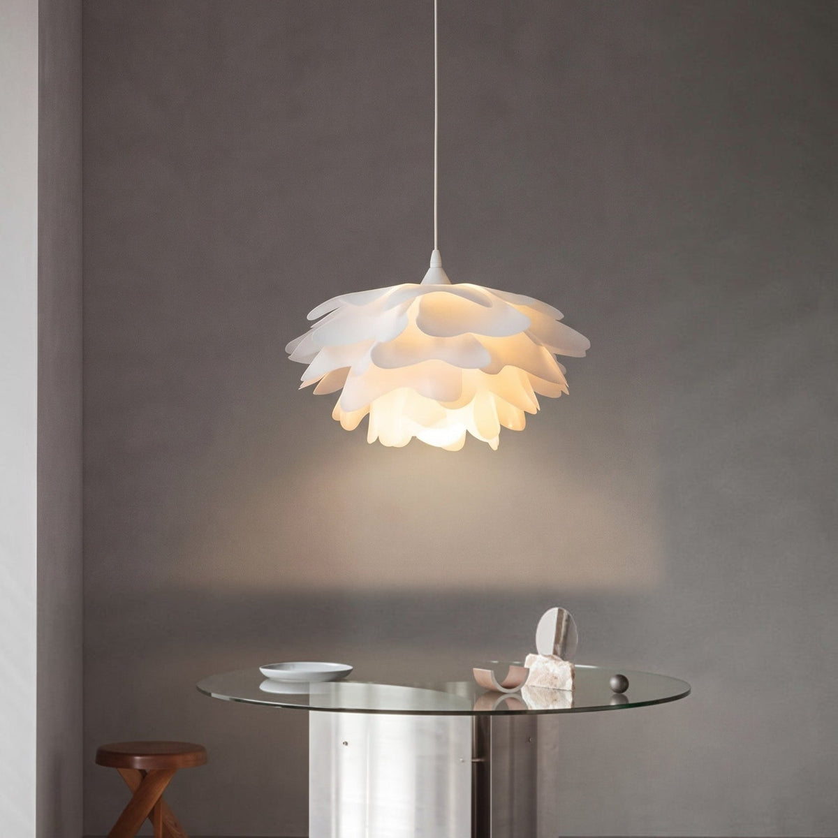 Flower Petal Pendant Light – Modern Layered Hanging Lighting