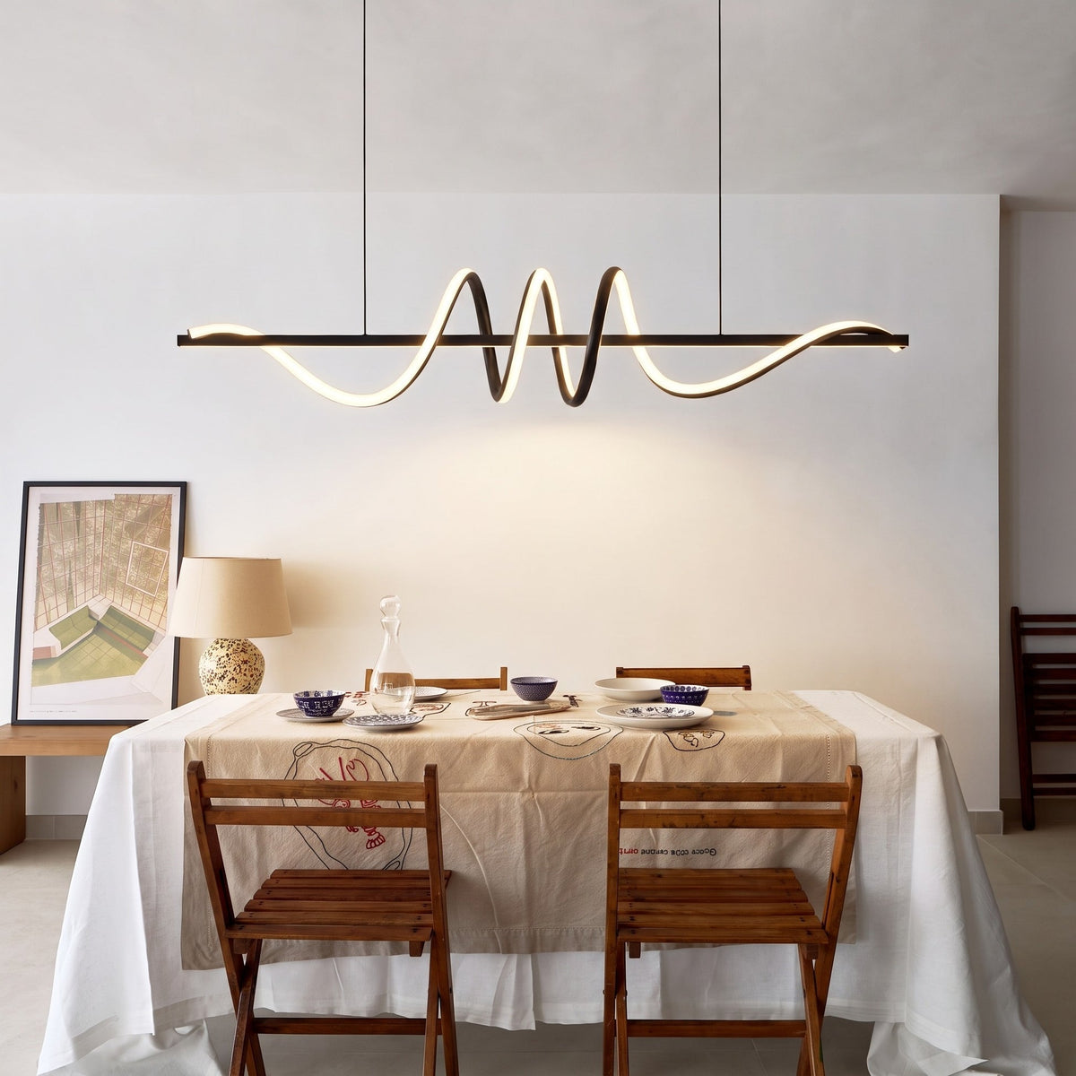 Sculptural Wave LED Pendant Light – Linear Hanging Lighting