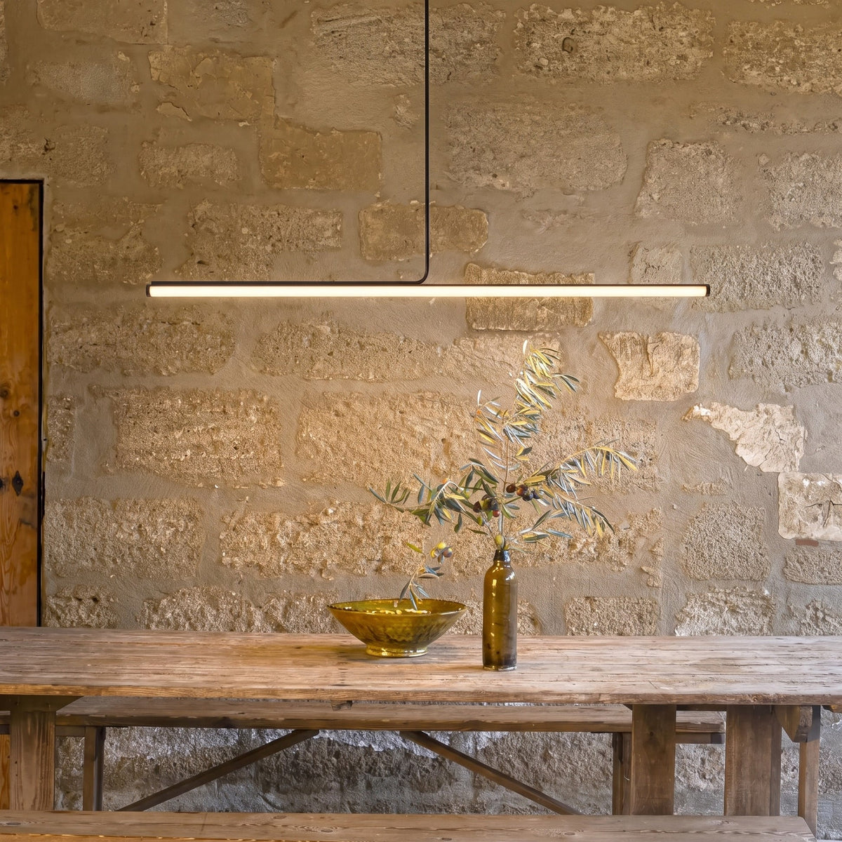 Slim Linear LED Pendant Light – Minimalist Bar Lighting