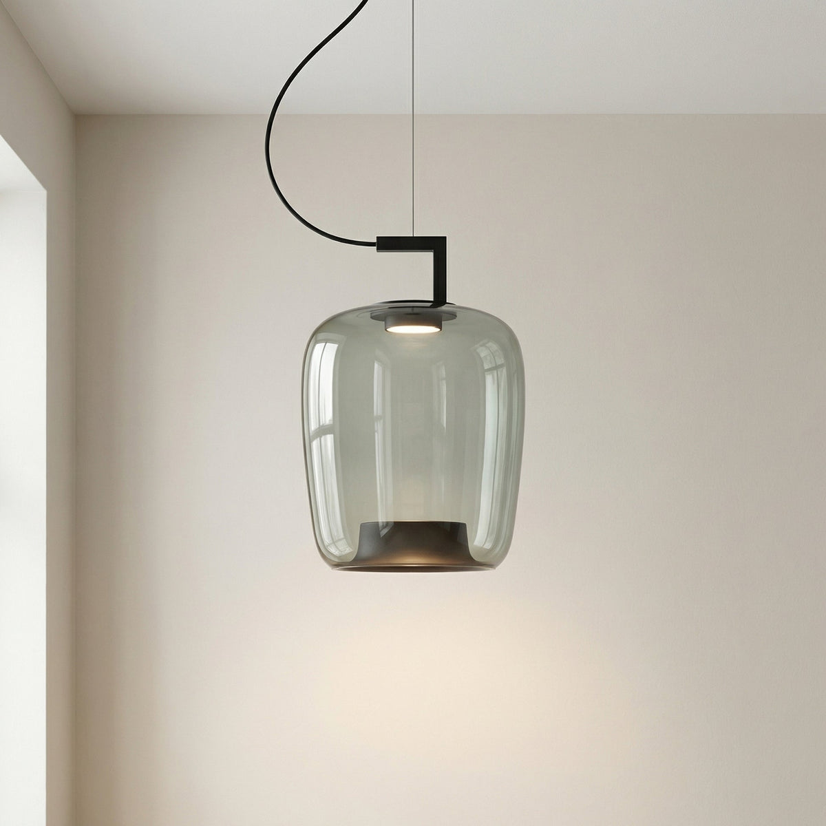Modern Glass Pendant Light – Elegant Amber Glass Lighting