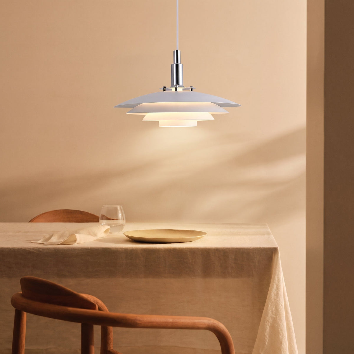 Metal Layer Pendant Light – Modern Scandinavian Layered Lighting