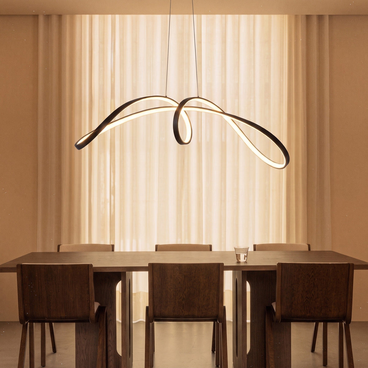 Sculptural Spiral LED Pendant Light – Contemporary Hanging Lighting
