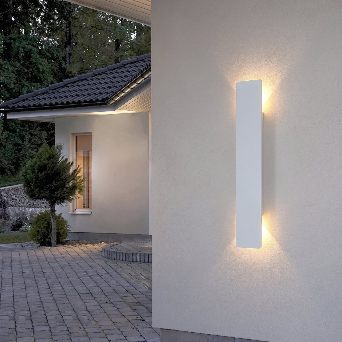 Waterproof LED Strip Wall Lamp – Modern Up and Down Outdoor Lighting
