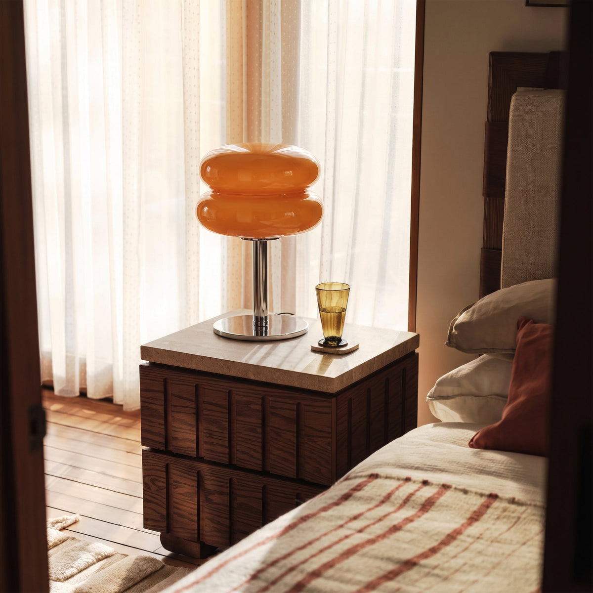 Double-Layer Glass Table Lamp – Bauhaus-Inspired Lighting