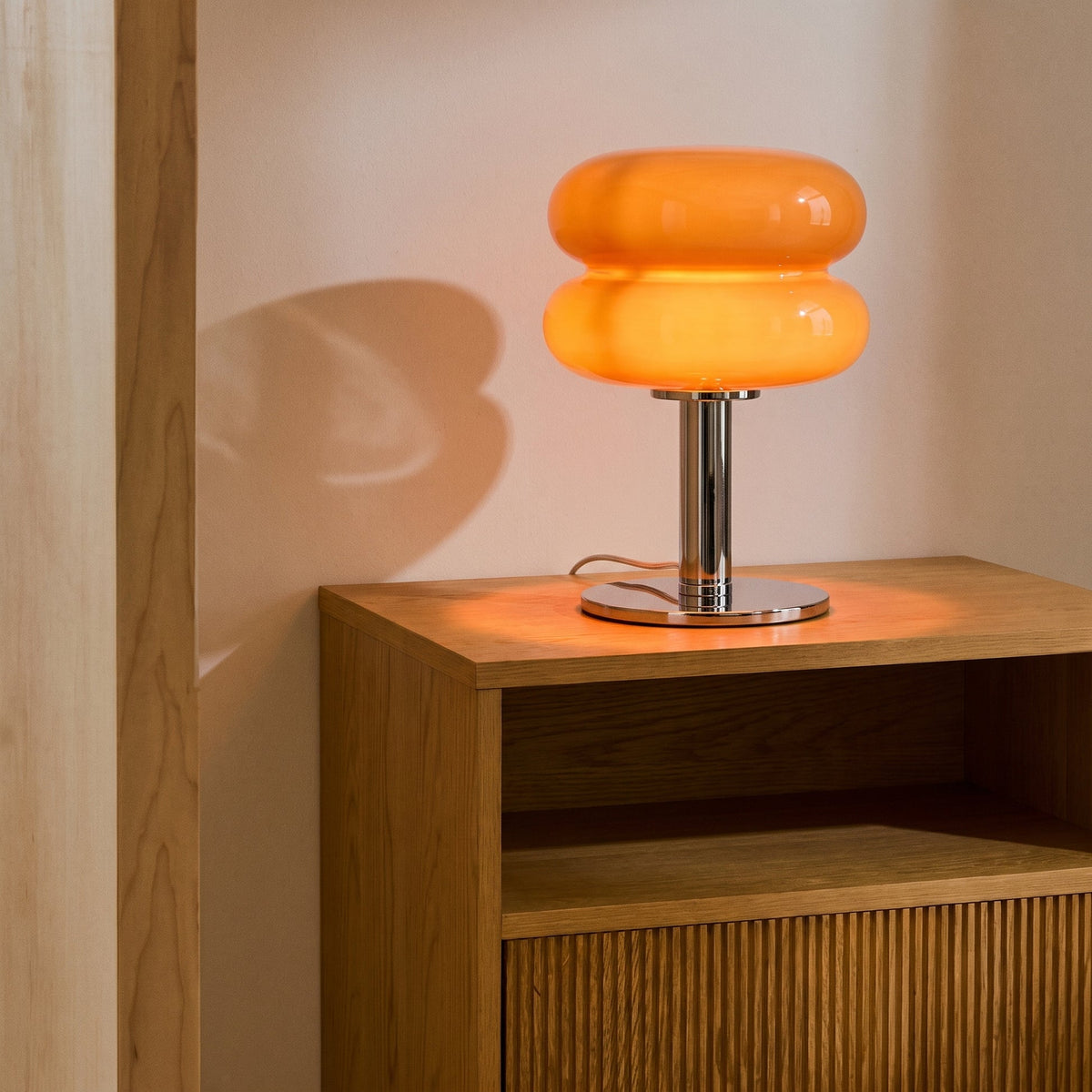 Double-Layer Glass Table Lamp – Bauhaus-Inspired Lighting
