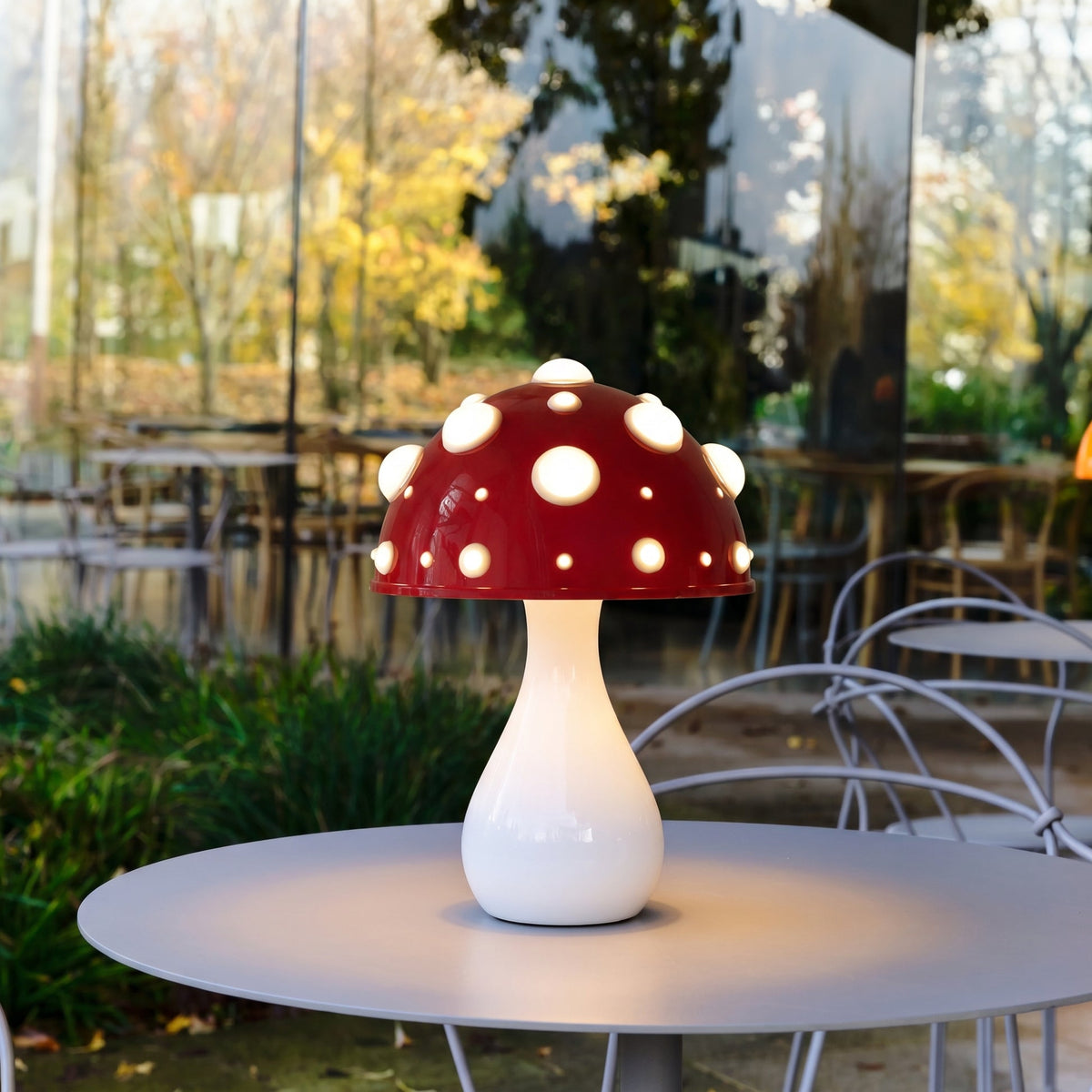 Retro Mushroom Table Lamp – Decorative LED Lighting