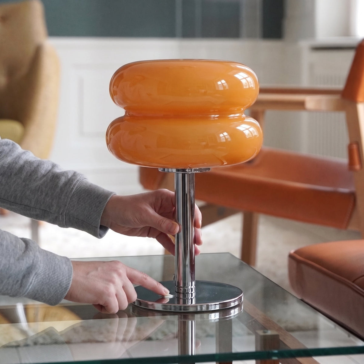 Double-Layer Glass Table Lamp – Bauhaus-Inspired Lighting