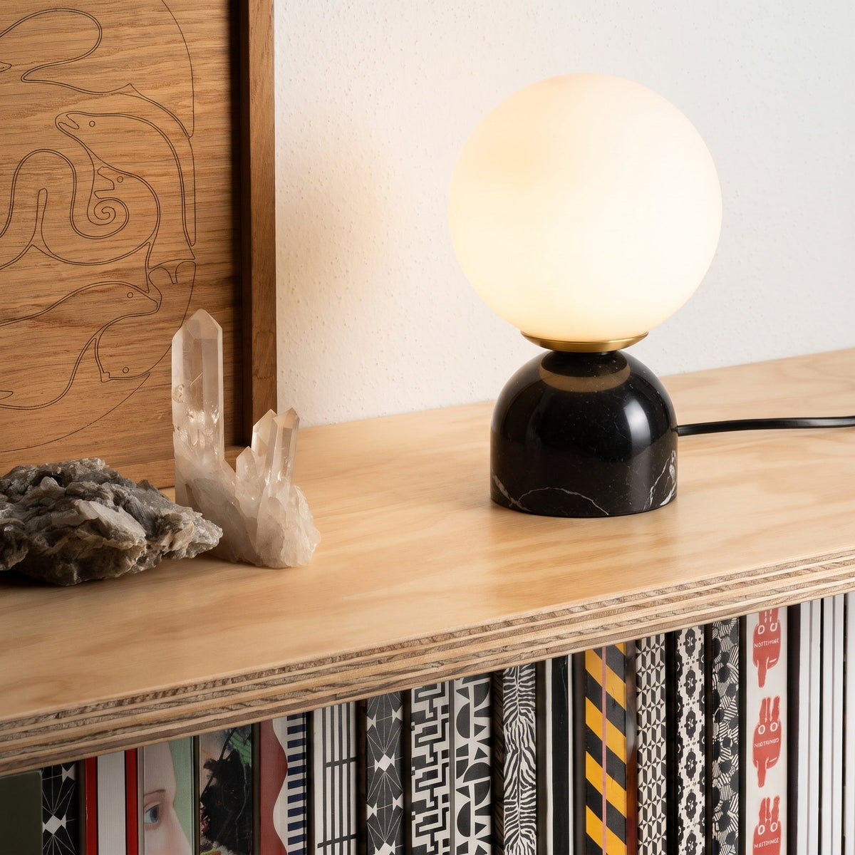 Marble Globe Table Lamp – Minimalist Glass Lighting