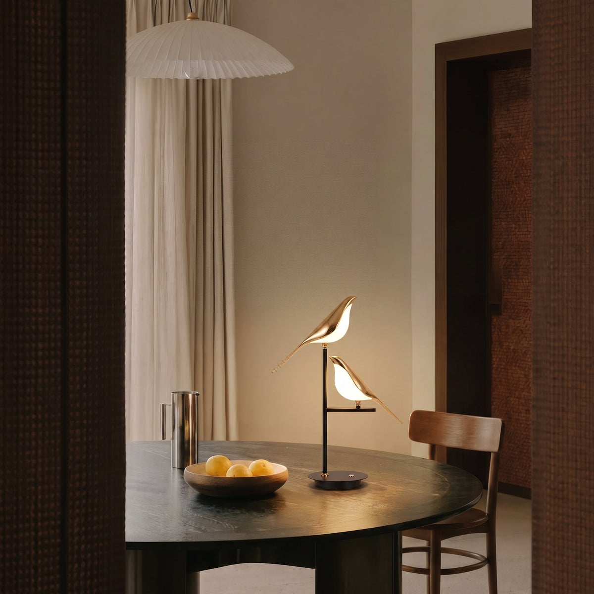 Mr. Bird Table Lamp – Elegant Modern Bird-Inspired Lighting