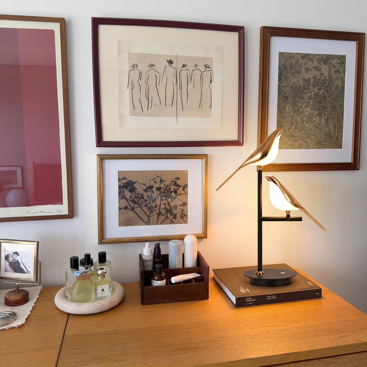 Mr. Bird Table Lamp – Elegant Modern Bird-Inspired Lighting