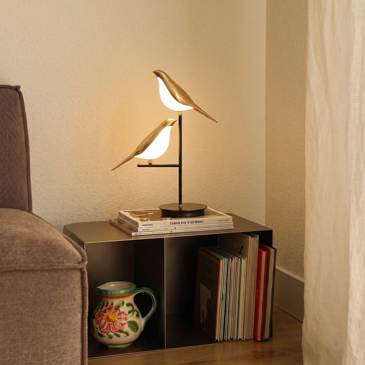Mr. Bird Table Lamp – Elegant Modern Bird-Inspired Lighting