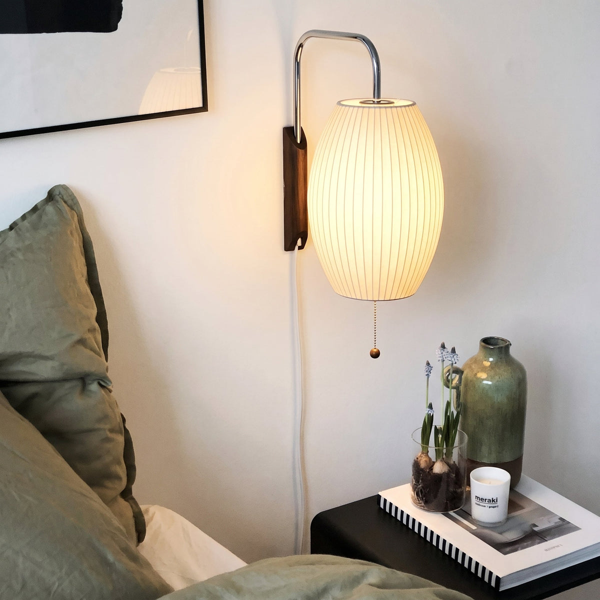 Sculptural Silk Wall Light – Soft Ambient Lighting