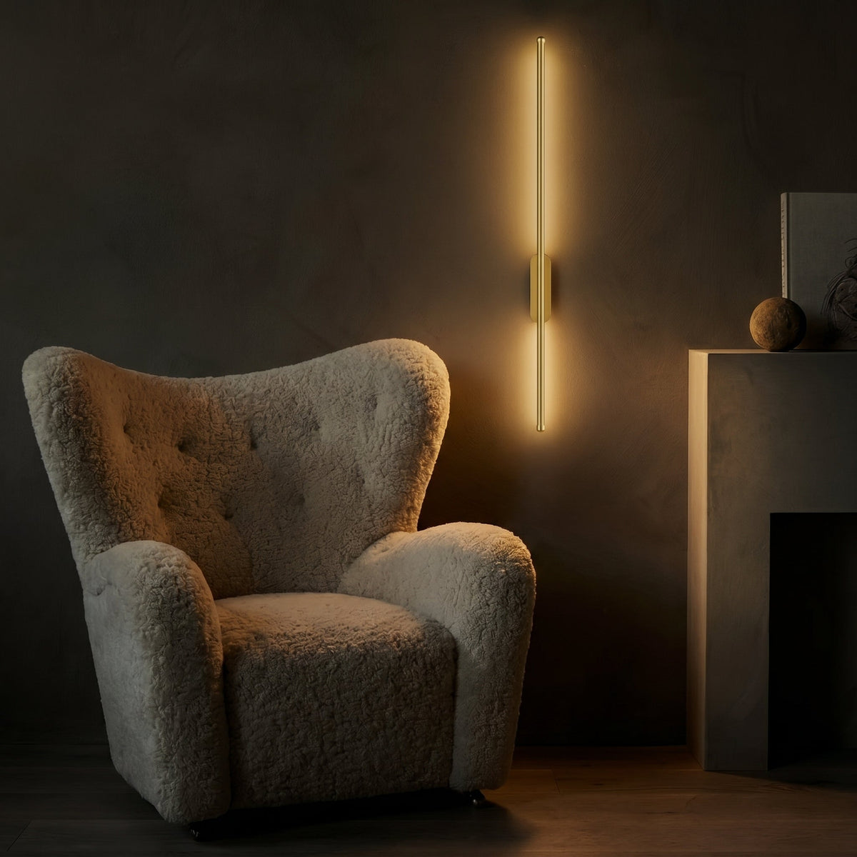 Linear LED Wall Light | Modern Minimalist Vertical Wall Sconce