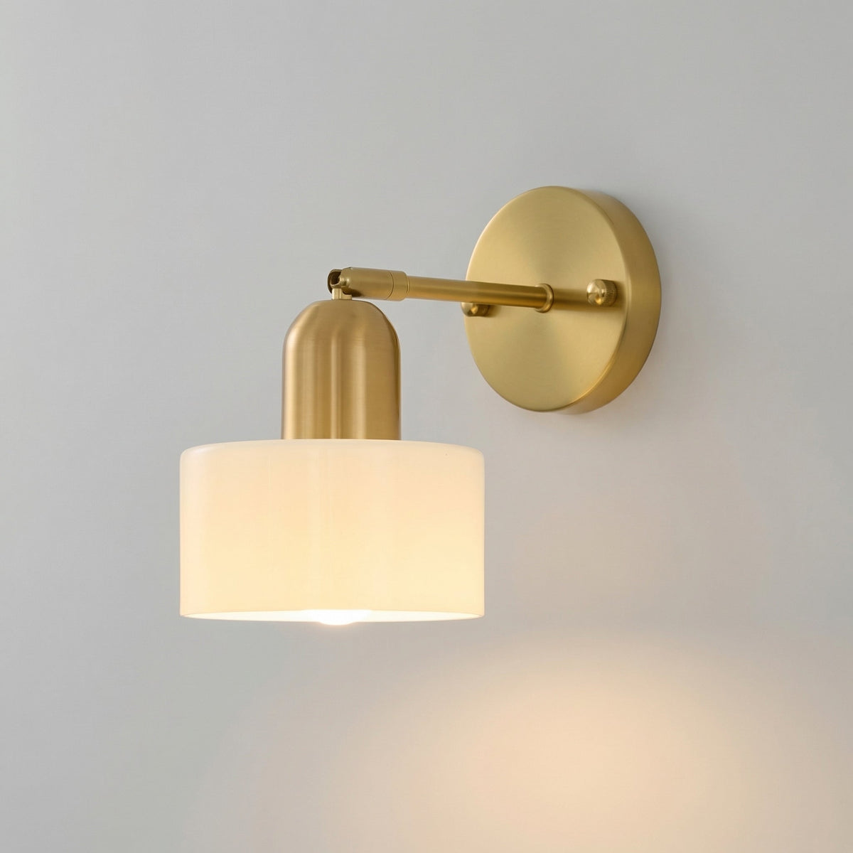 Colored Glass Bauhaus Wall Light – Retro Modern Wall Lighting